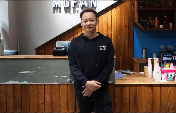 美發(fā)洗頭洗不好，被罵誰(shuí)都會(huì)不