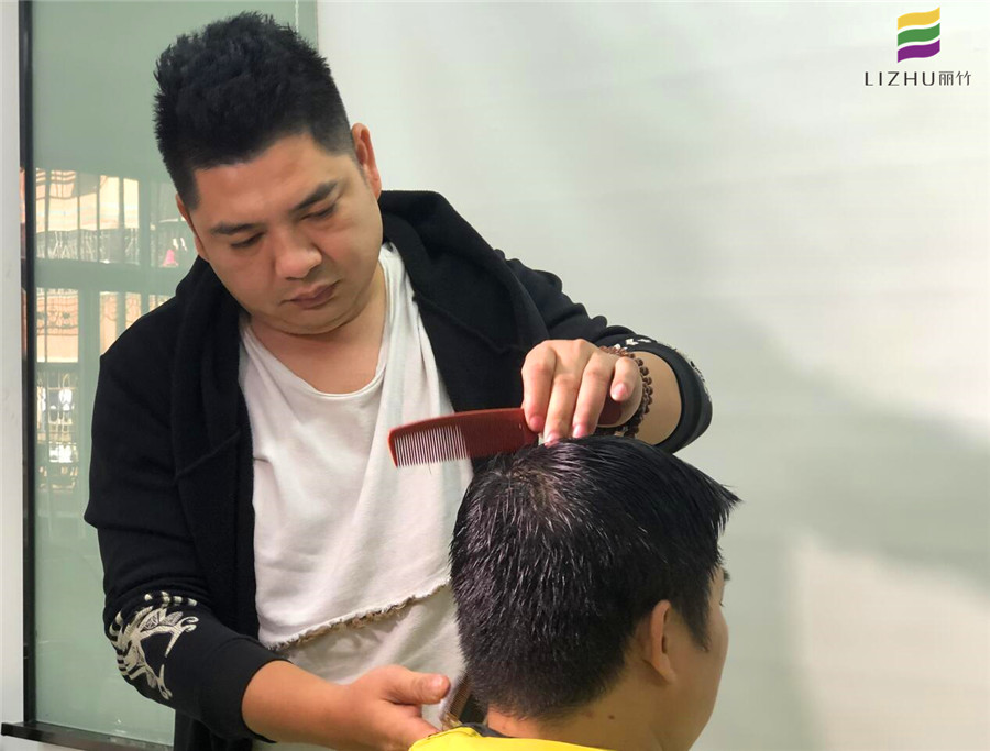 南寧美發(fā)學校：簡單易學的6個剪發(fā)技巧