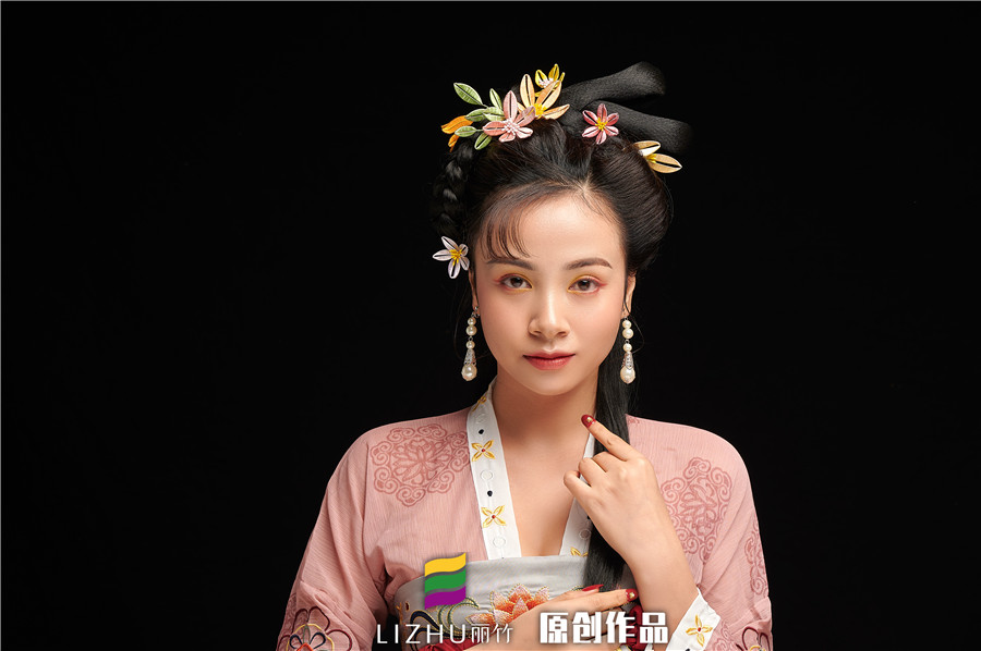 麗竹學(xué)校彩妝作品：古代妝容造型
