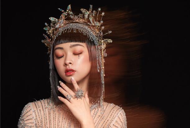 奢華復(fù)古造型，詮釋南寧學(xué)化妝哪家專業(yè)