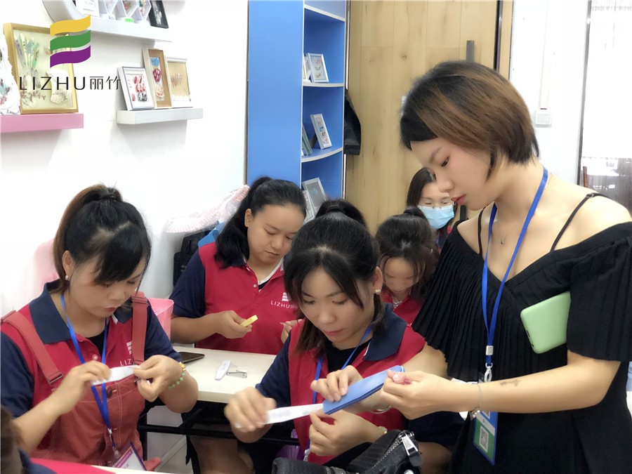 南寧美甲培訓(xùn)學(xué)?；A(chǔ)理論學(xué)習(xí)