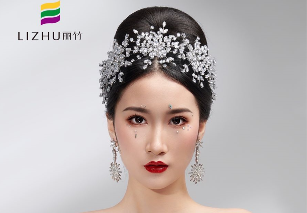 南寧技術(shù)好的彩妝培訓(xùn)作品：鉆石新娘造型