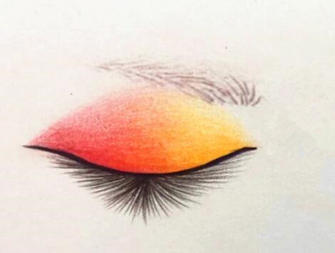 正確的眼影畫法，廣西教彩妝的機(jī)構(gòu)在演示手法