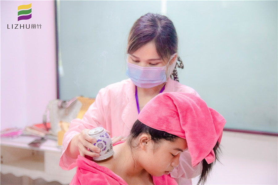 艾灸次數(shù)越多越好嗎？快聽(tīng)南寧中醫(yī)美容培訓(xùn)班老師怎么說(shuō)