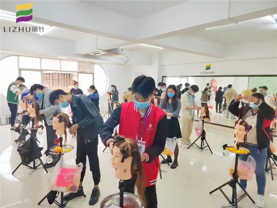 廣西哪家美發(fā)學校招生多？有圖有真相告訴你