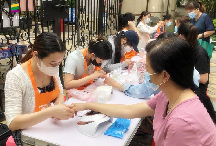 學(xué)美甲需要外出實(shí)踐嗎？南寧美甲學(xué)校專業(yè)分析