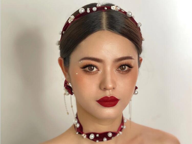 輕復(fù)古風(fēng)系列造型，南寧零基礎(chǔ)學(xué)化妝學(xué)員作品
