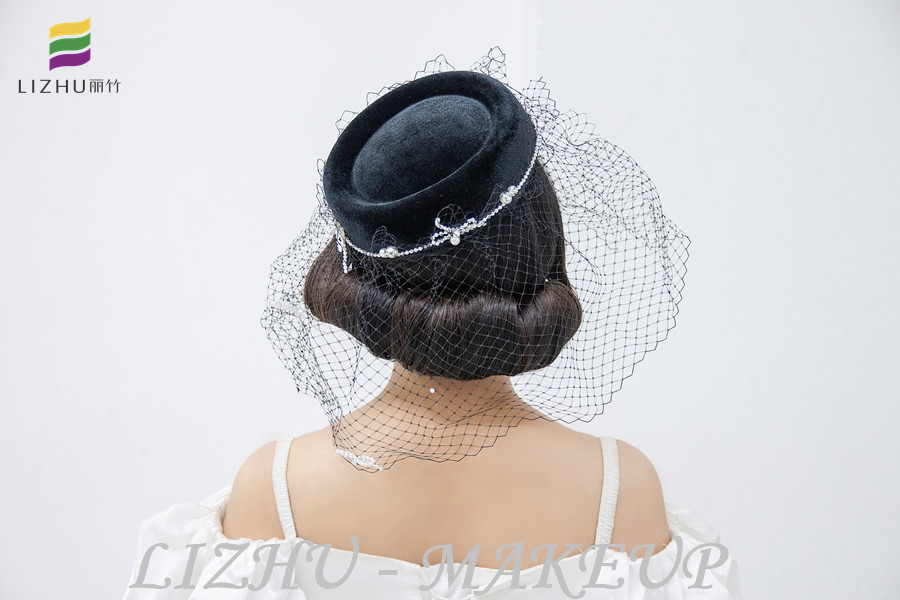 韓式披發(fā)、復古禮帽盤發(fā)，簡約編發(fā)，來麗竹都能學