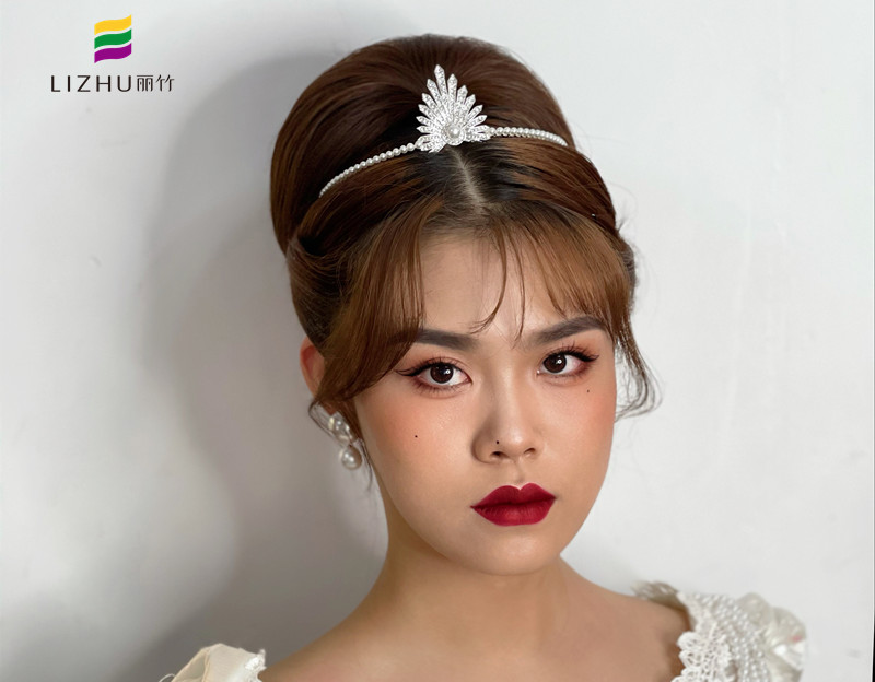 輕復(fù)古新娘造型，南寧新娘妝培訓(xùn)學(xué)校作品