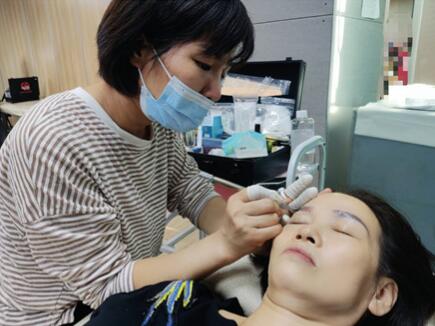 紋繡色乳挑選原則，零基礎(chǔ)紋眉教學(xué)