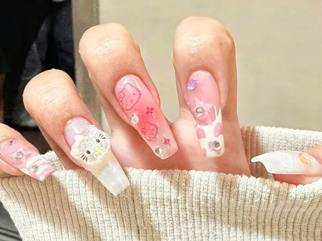 凱蒂貓美甲，南寧美甲款式造型學(xué)校分享