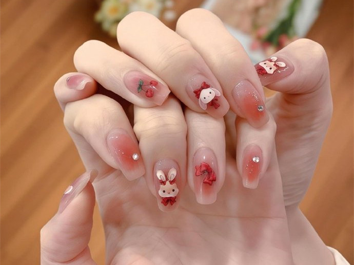 南寧美甲專(zhuān)業(yè)推薦：彩繪兔子美甲