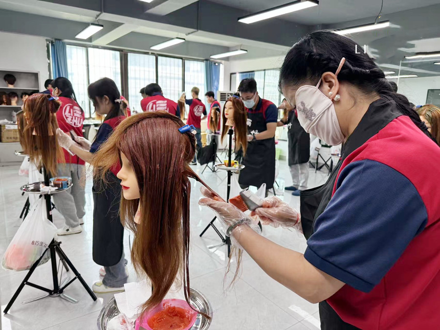 建議你收藏這份新手染發(fā)教程，廣西專業(yè)燙染